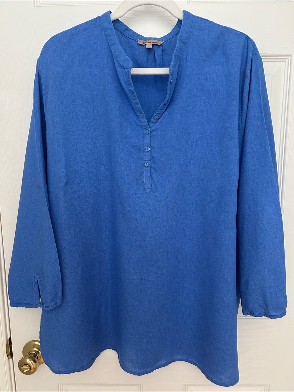Women's Blue Long-Sleeve Henley Blouse - Relaxed Fit